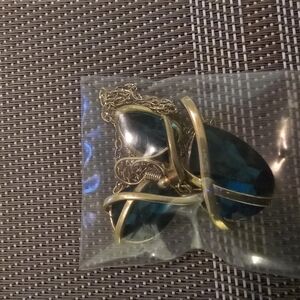 Elegant Gold and Blue Pendant Necklace And Earring Set